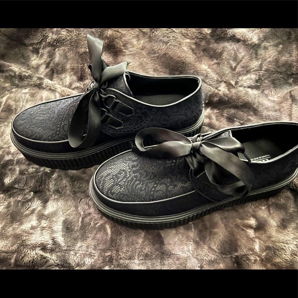 Killstar Lacy Creepers Size 9